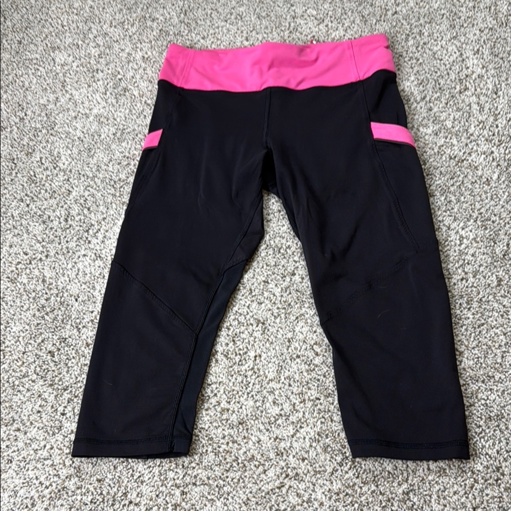 Size 4 lululemon run mod moves crop leggings